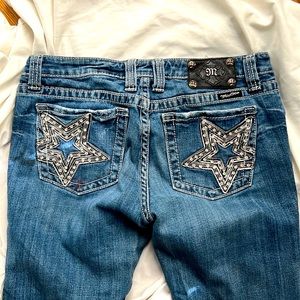 Miss Me capri/ cropped  jeans with crystal stars sz30